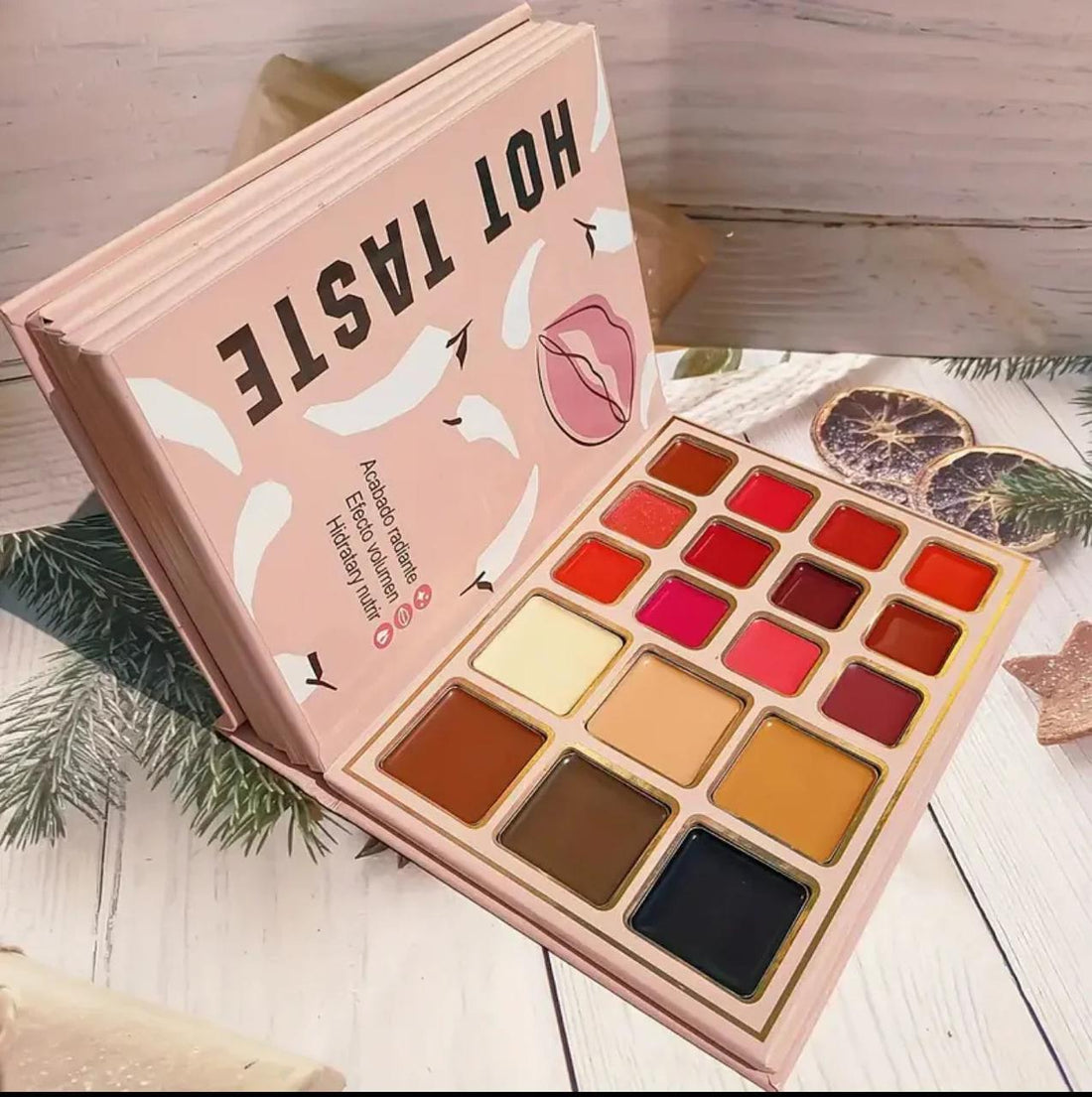 IGOODCO Fashion 5-in-1 Makeup Book Palette | BUY 1 GET 1 FREE | ⭐️⭐️⭐️⭐️ 4.9/5 Reviews