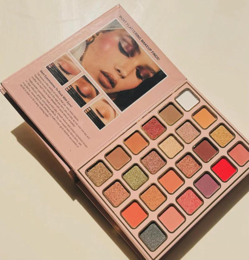 IGOODCO Fashion 5-in-1 Makeup Book Palette | BUY 1 GET 1 FREE | ⭐️⭐️⭐️⭐️ 4.9/5 Reviews