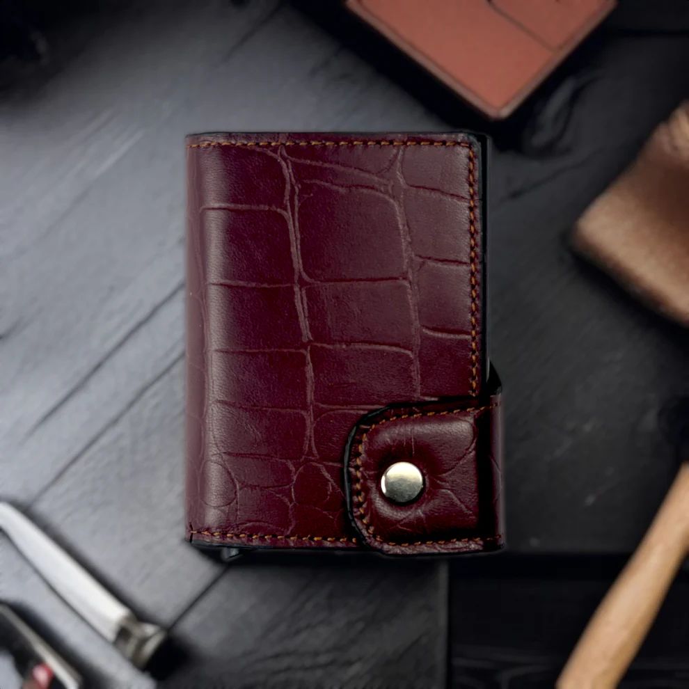 CrocPop Classic – Crocodile Leather Pop-Up Wallet| BUY 1 GET 1 FREE | ⭐️⭐️⭐️⭐️ 4.9/5 Reviews