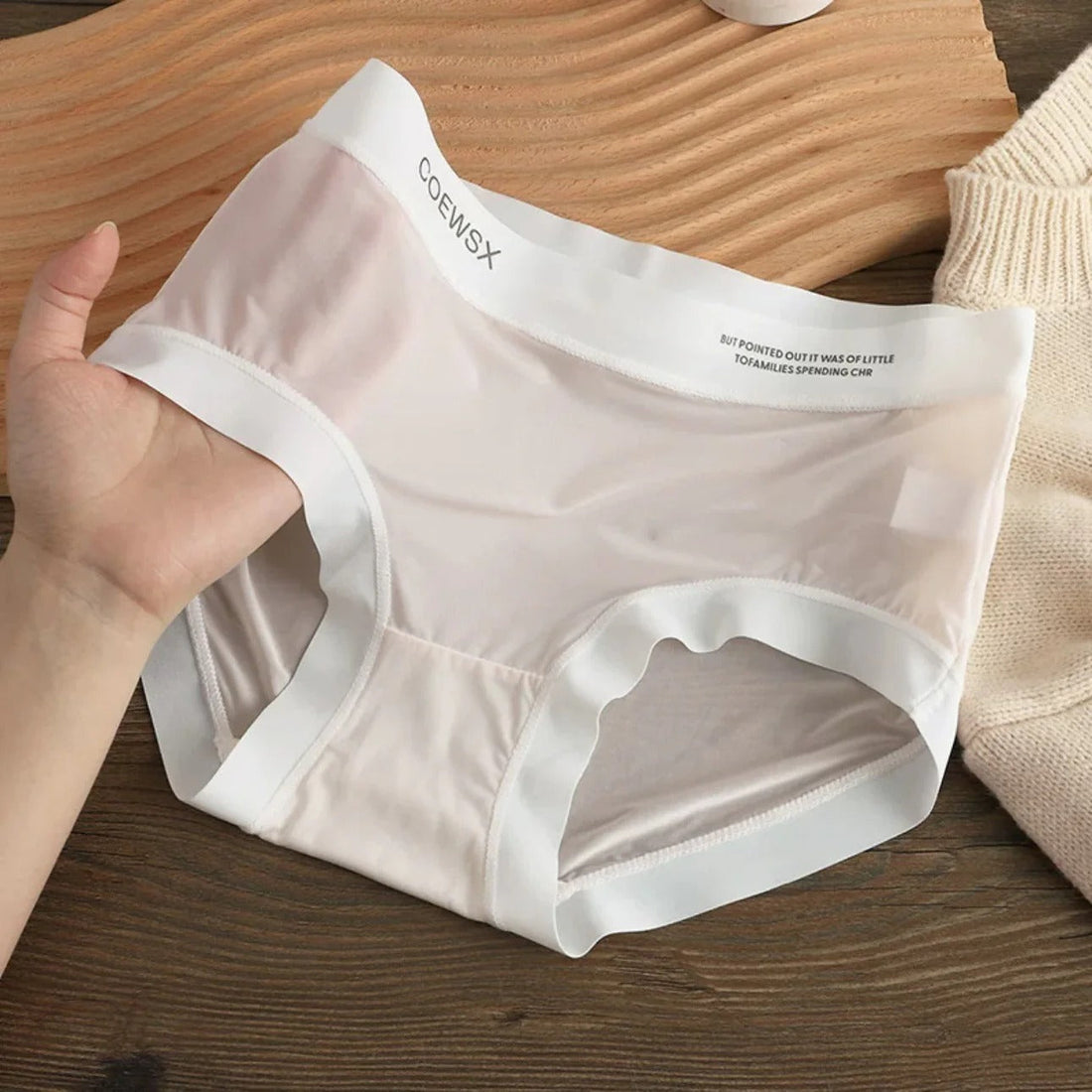 Ice Silk Ultra-Thin Breathable Seamless Womens Panties Multicolor (Pack of 5)